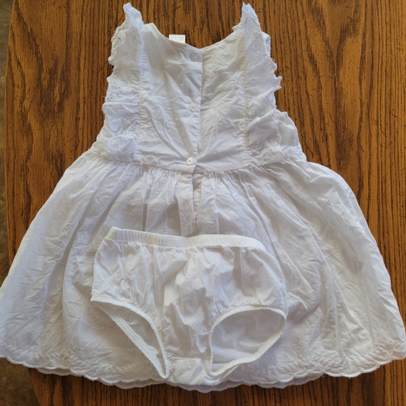 Girl's 24month dress - Picture 2 of 3